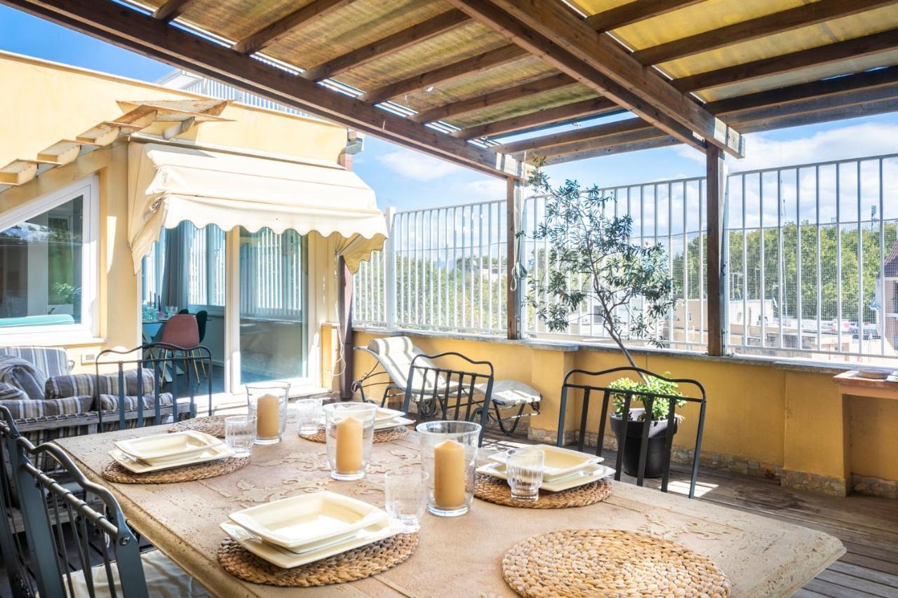 Luxury Penthouse In Trastevere Apartment Rom